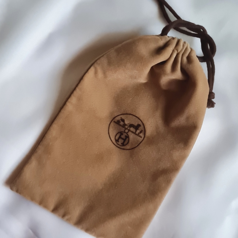 100% Authentic Hermès dust bag 8"x5" - Excellent!
